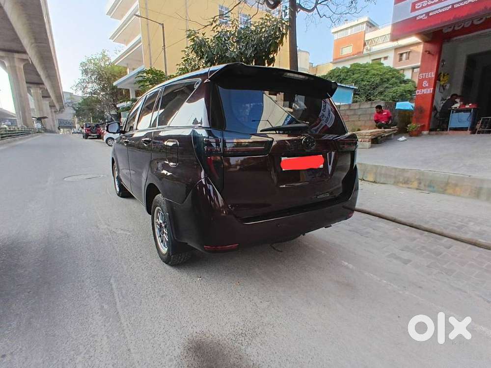 Toyota Innova Crysta 2.4 Vx Mt 8s, 2016, Diesel