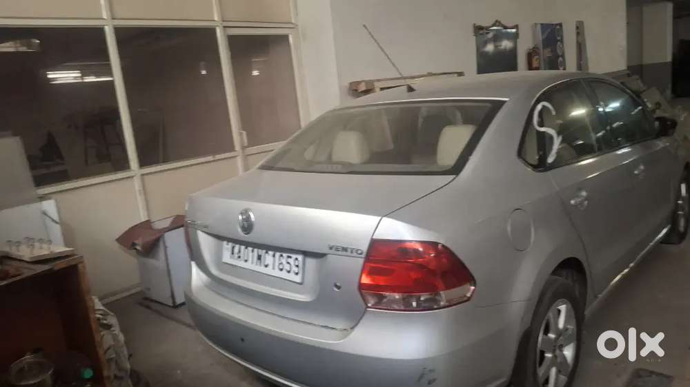 Volkswagen Vento 2011 Petrol 75000 Km Driven