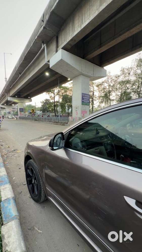 Skoda Superb 2012 Petrol 72000 Km Driven