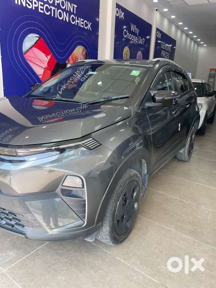 Tata Nexon, 2023, Petrol