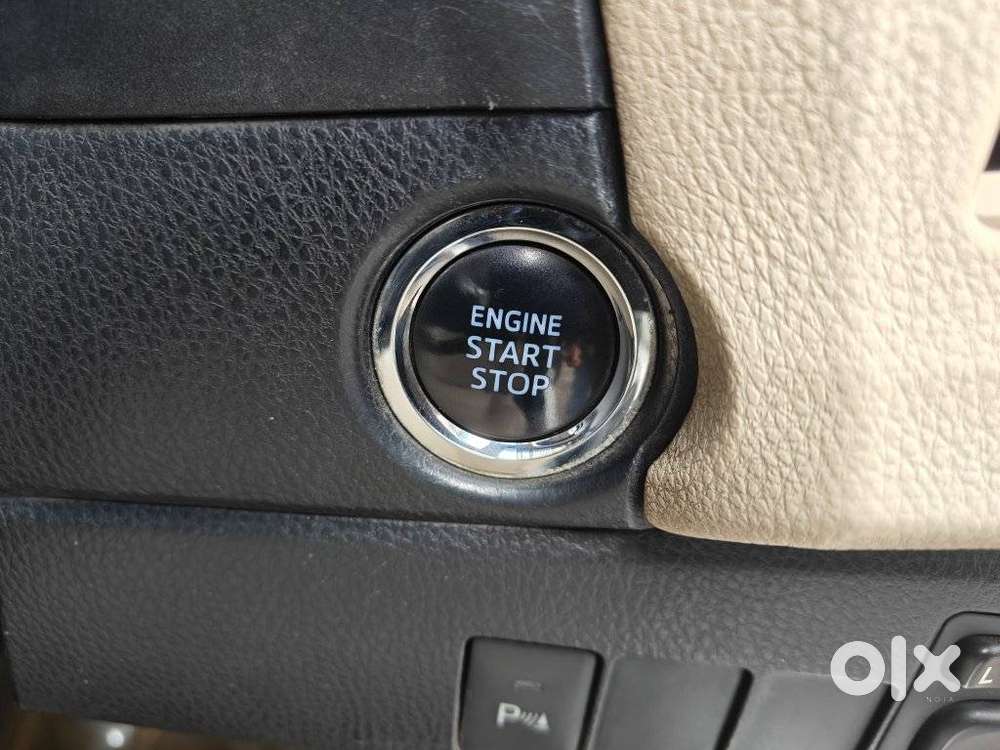 Toyota Corolla Altis 2013-2017 Vl At, 2015, Petrol