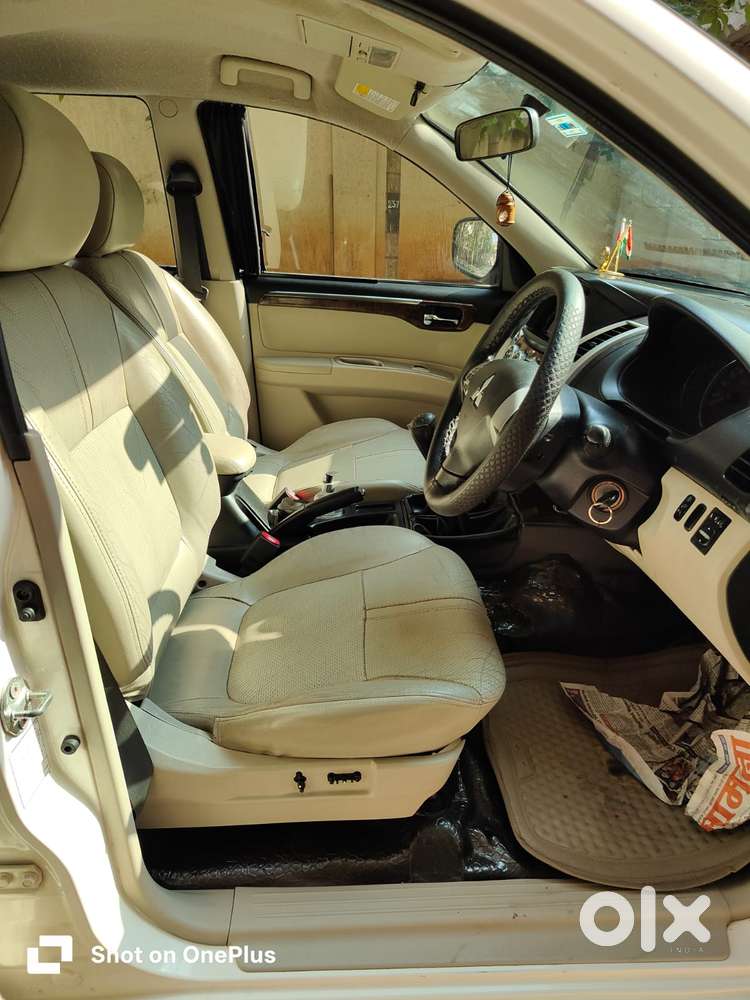 Mitsubishi Pajero Sport 2.5 Manual, 2014, Diesel