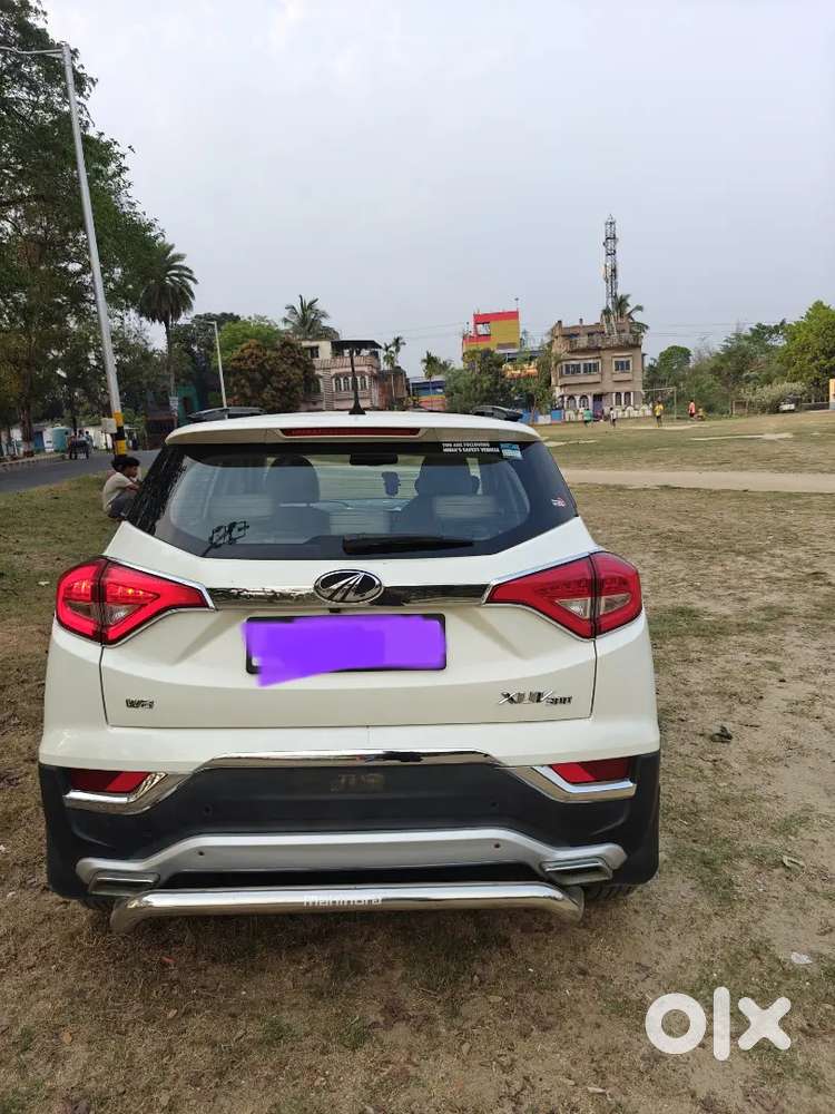Mahindra Xuv300 2022 Dual Tone