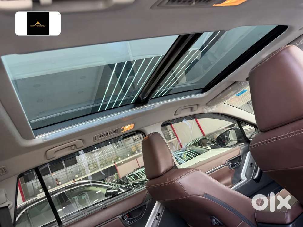 Toyota Innova Hycross, 2025, Petrol