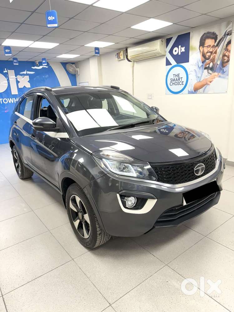 Tata Nexon 1.2 Revotron Xza Plus Dualtone, 2018, Petrol