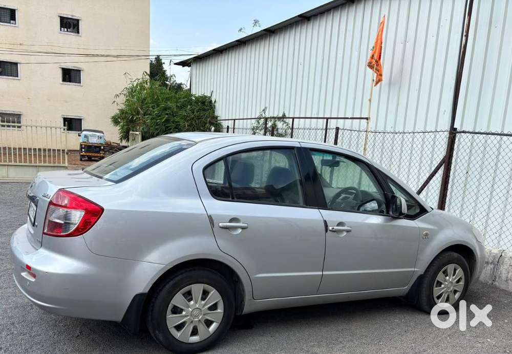 Maruti Suzuki Sx4 Vxi Bsiv, 2010, Petrol