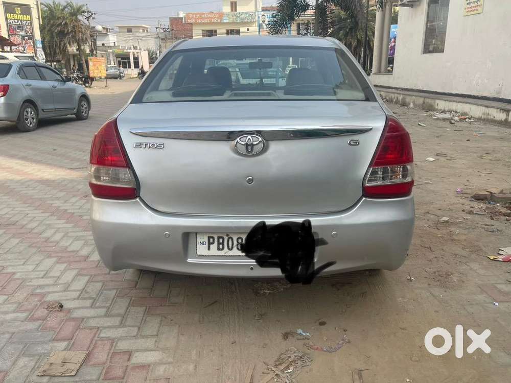 Toyota Etios 2014 Cng & Hybrids Well Maintained