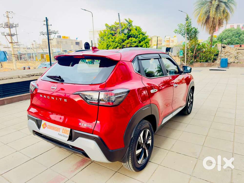 Nissan Magnite Tekna B4d 1.0 Amt Cng, 2025, Petrol