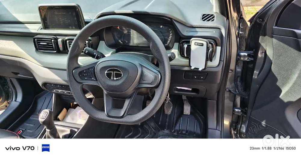 Tata Punch 1.2 Revotron 2025