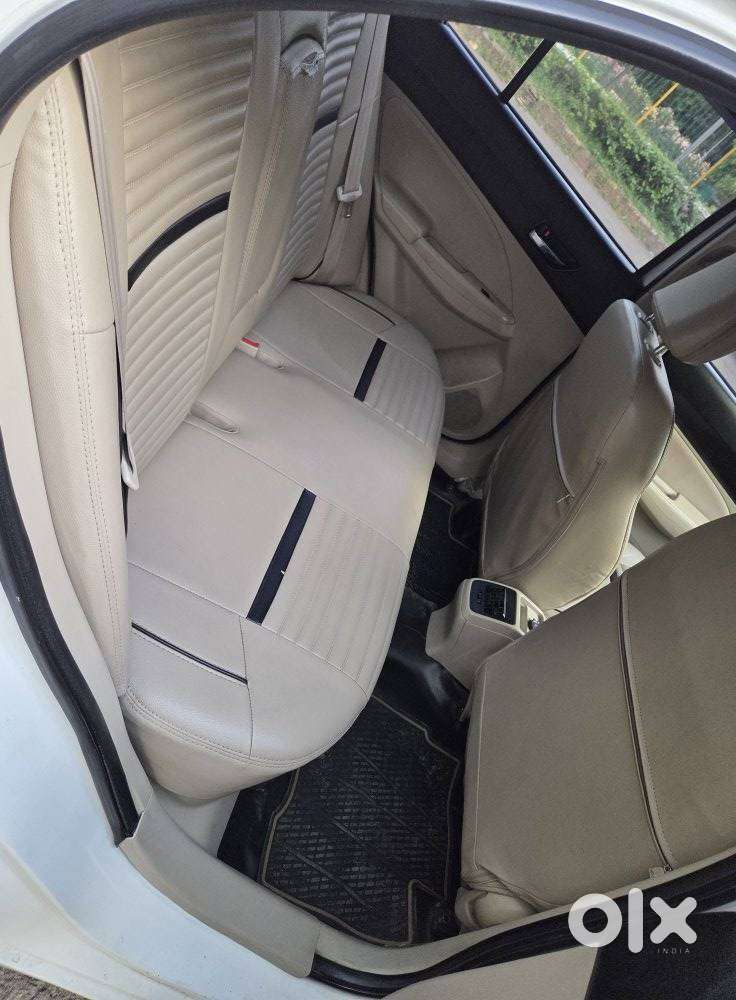Maruti Suzuki Swift Dzire Vdi At, 2020, Diesel