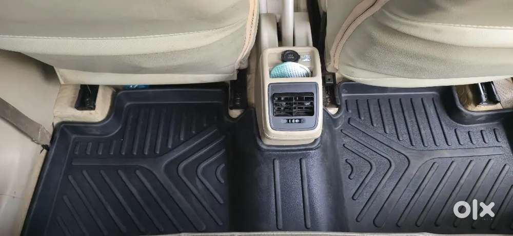 Military Person Used Dezire Vxi