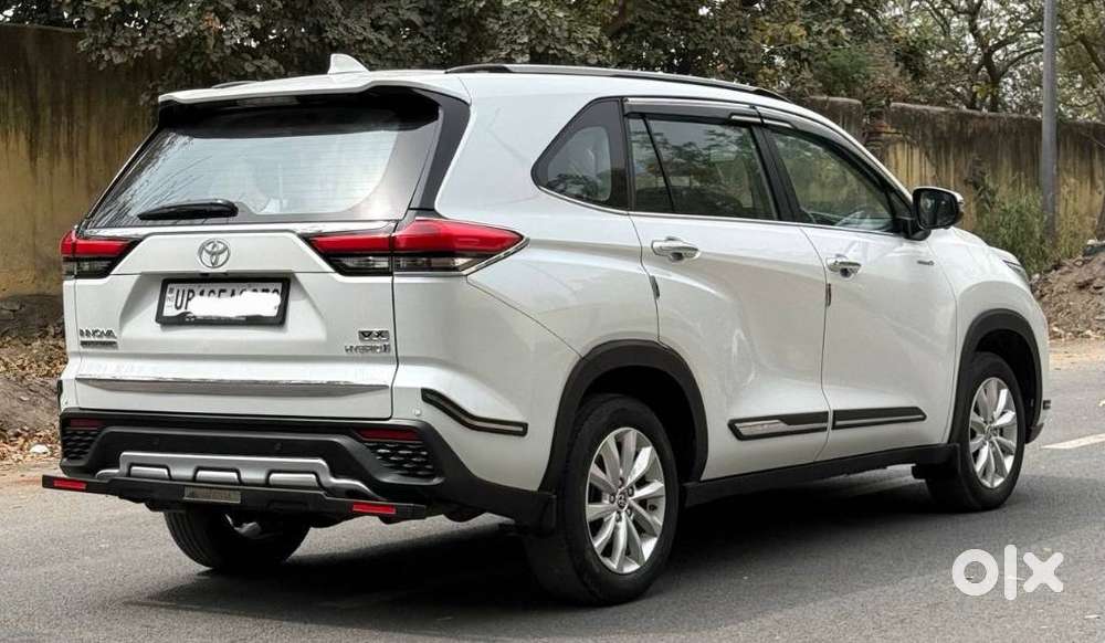 Toyota Innova Hycross 2.0 Vx Hybrid 7 Str, 2024, Cng & Hybrids