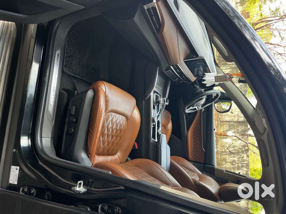 Luxurious Family Car With Adas