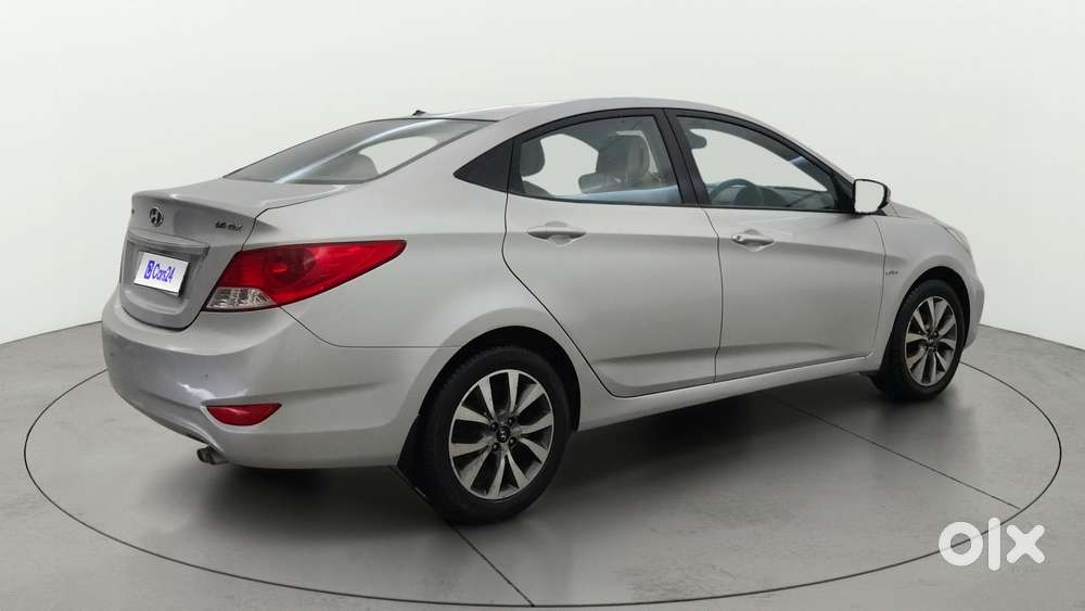 Hyundai Verna Fluidic 1.6 Vtvt Sx, 2014, Petrol
