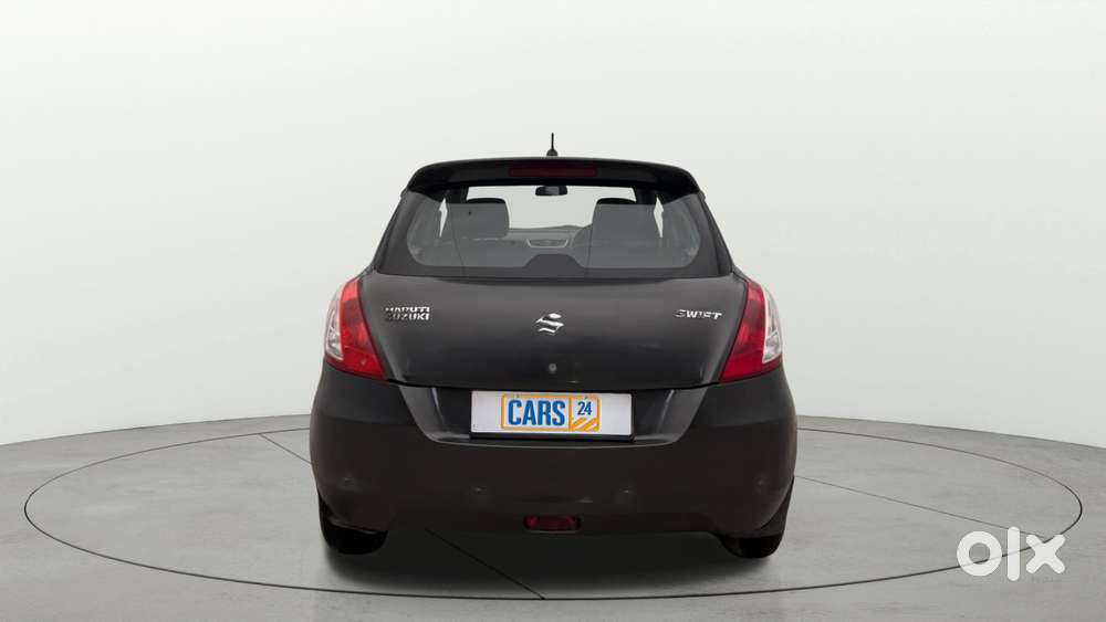 Maruti Suzuki Swift Vxi, 2015, Petrol