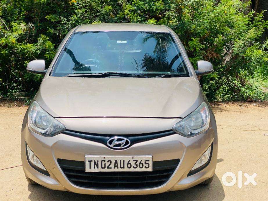 Hyundai I20 Petrol Cvt Asta, 2013, Petrol