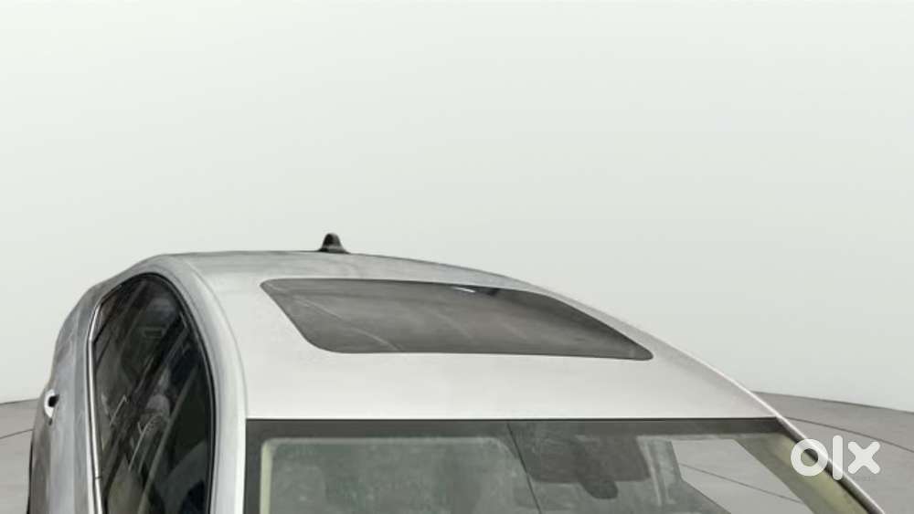Skoda Slavia Style 1.0l Tsi Mt, 2022, Petrol