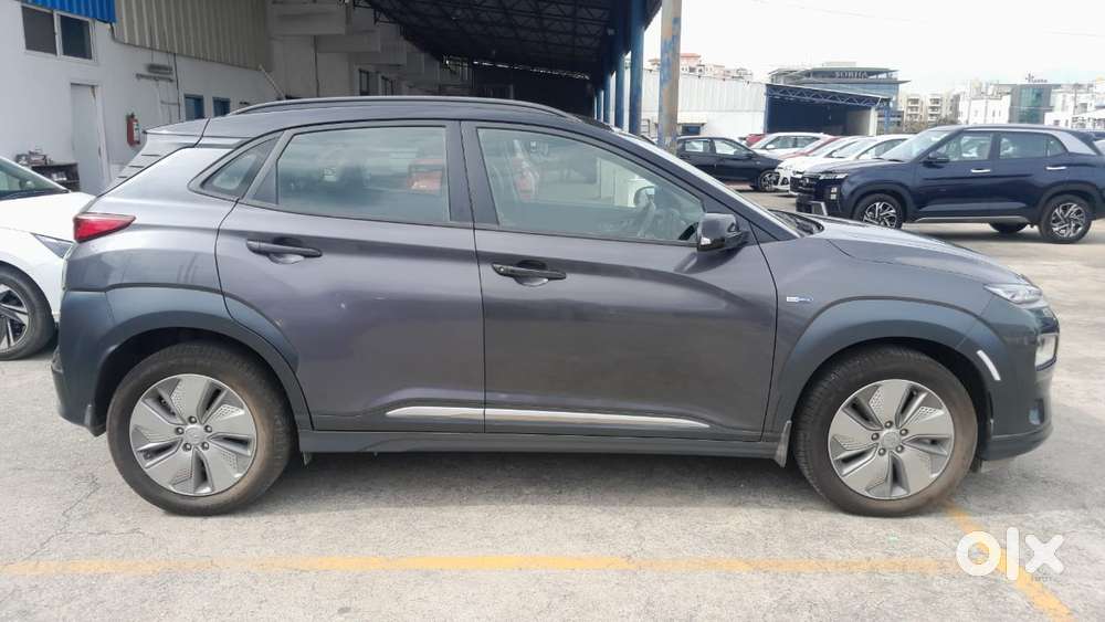 Hyundai Kona Electric Premium Dual Tone, 2023, Electric