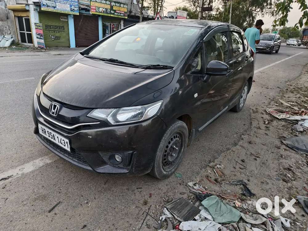 Honda Jazz 2015 Diesel 78000 Km Driven