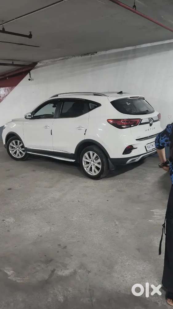 Mg Astor 2025 Petrol 2000 Km Driven