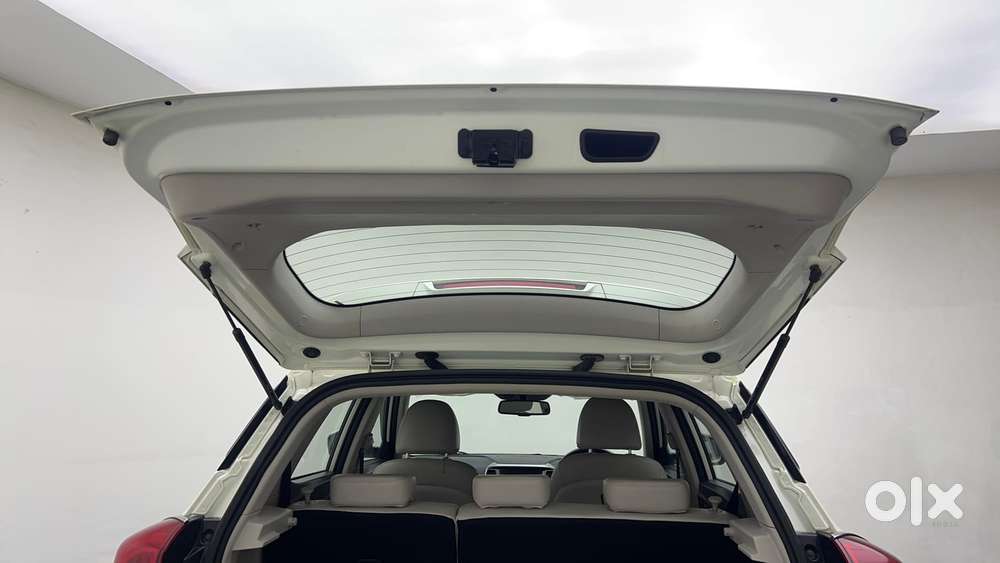 Mahindra Xuv300 W8 Option, 2021, Petrol