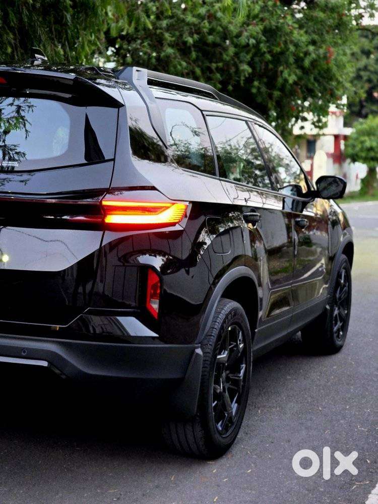 Tata Safari Adventure X Plus 7 Str Dark Edition, 2026, Diesel
