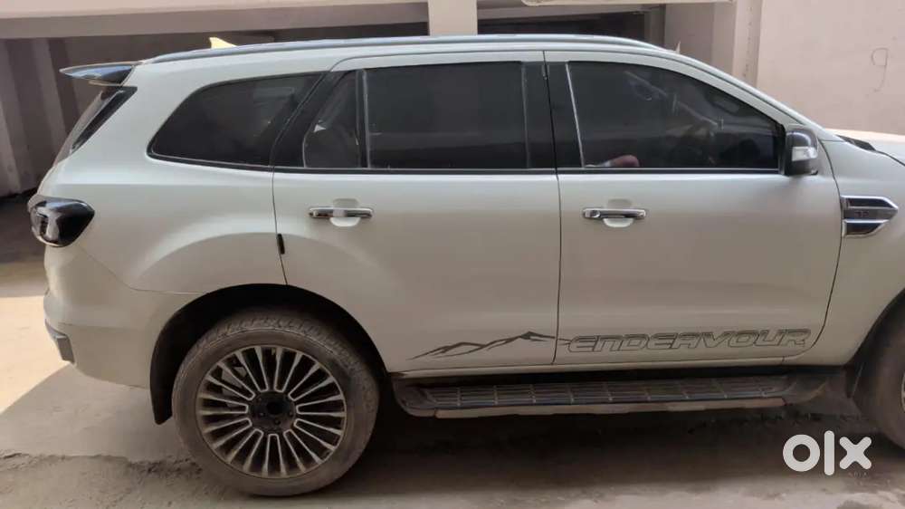 Ford Endeavour 3.2 Diesel 2017