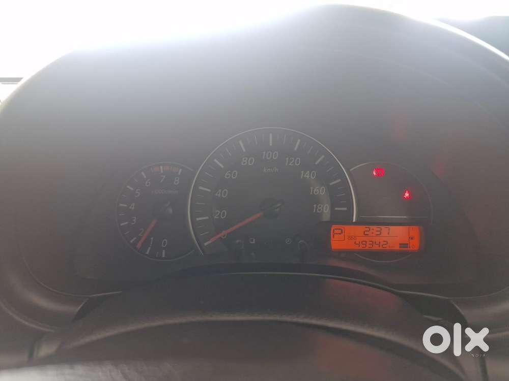 Nissan Micra Xv Cvt, 2017, Petrol