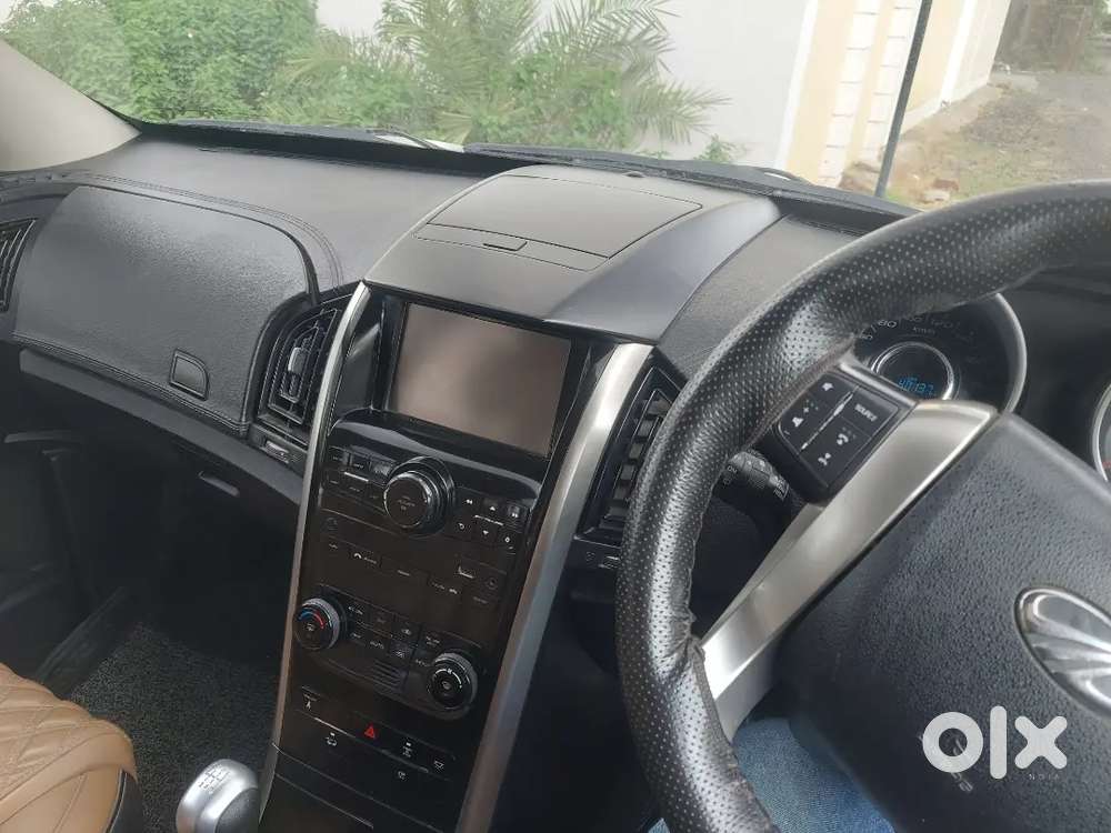 Mahindra Xuv500 Top Model 2018 Diesel 39937 Km Driven