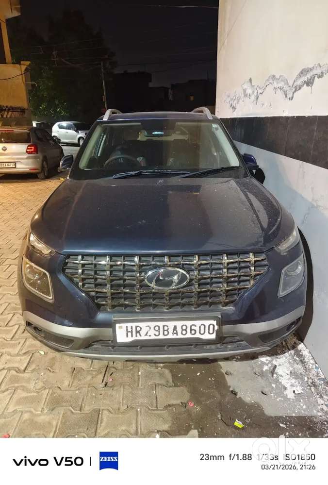 Hyundai Venue Petrol Manual 2021