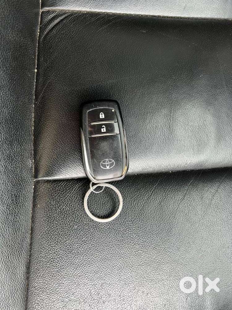 Toyota Innova Crysta Zx 2.4 Diesel 7 Seater, 2018, Diesel