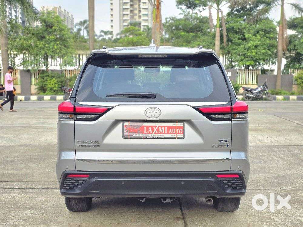 Toyota Innova Hycross 2.0 Zx (o) Hybrid 7 Str, 2024, Petrol