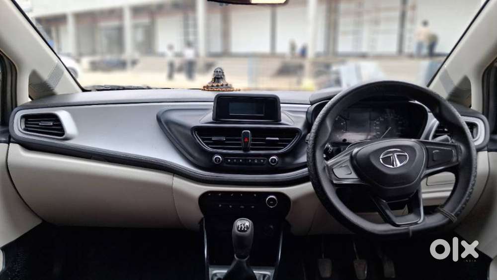 Tata Altroz 1.5 Xe Plus Diesel, 2022, Diesel