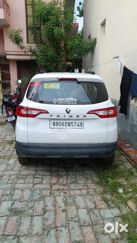 Renault Triber Rxl