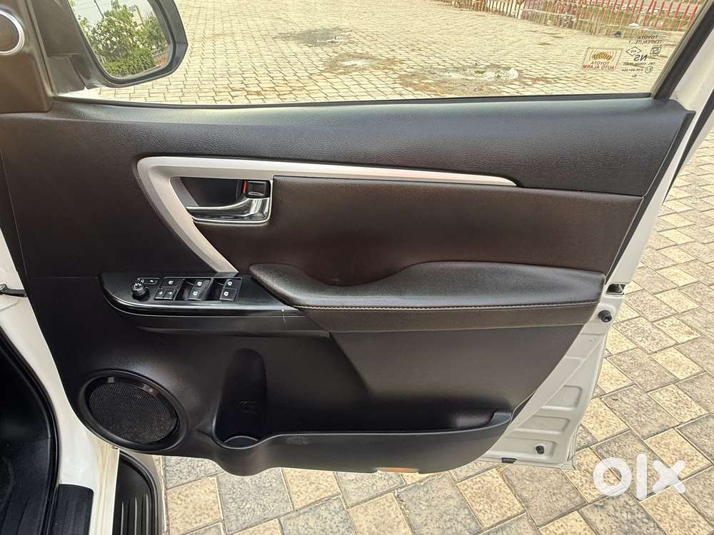 Toyota Fortuner 4x2 At 2.8 Diesel, 2017, Diesel