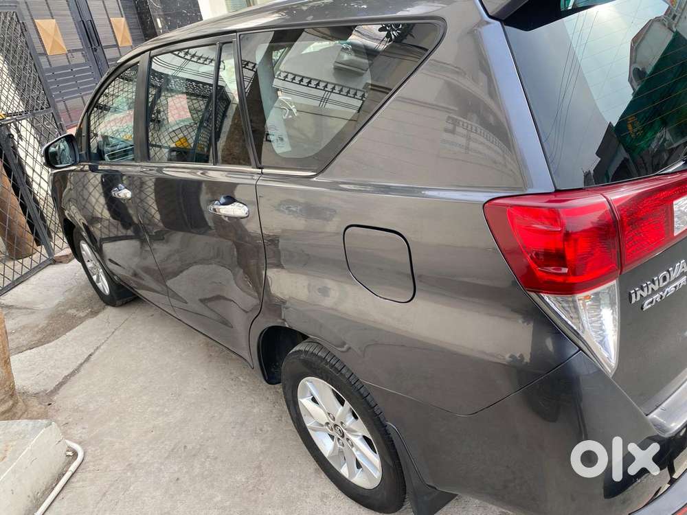 Toyota Innova Crysta 2.4 Z 7 Str, 2017, Diesel