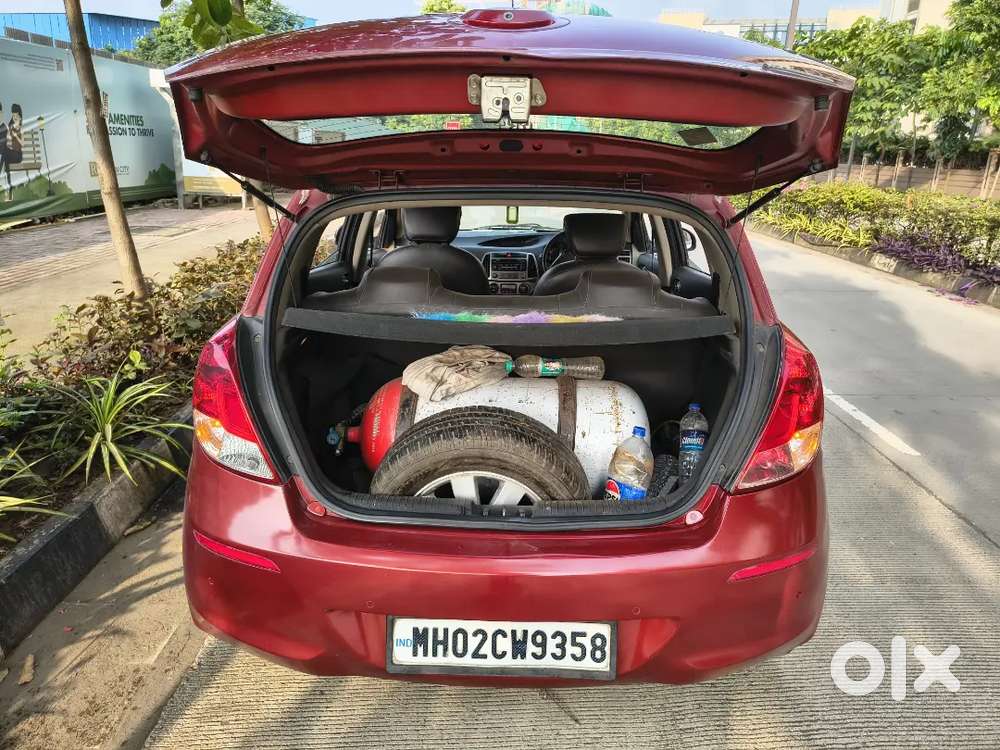 Hyundai I20 Sportz Cng 2013