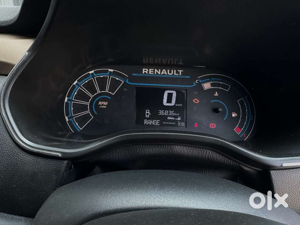 Renault Kiger, 2022, Petrol