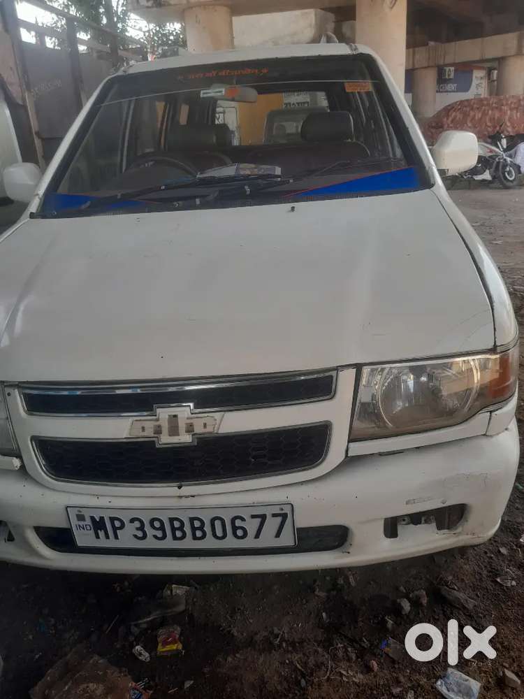 Best Condition Tavera With Ac Ans Leather Touch Interior And Running
