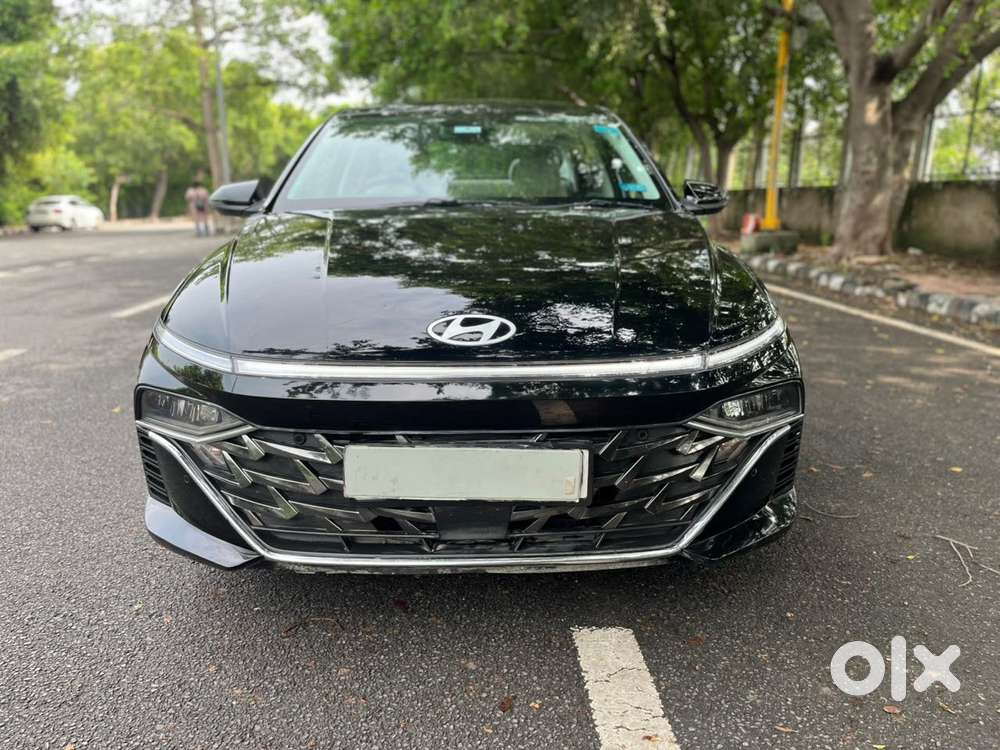 Hyundai Verna 1.5 Sx (o) Ivt, 2024, Petrol