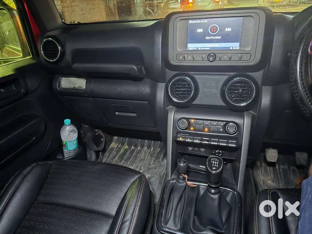 Mahindra Thar Top Model 2021  4*4
