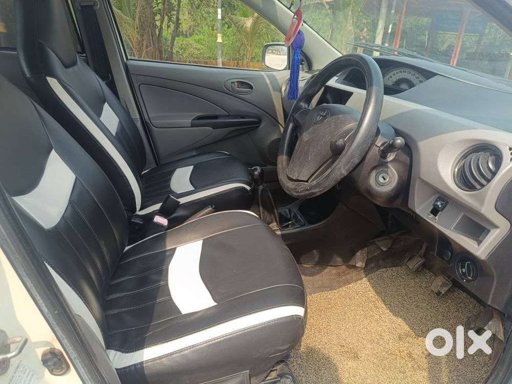 Toyota Etios 2010-2012 G, 2011, Cng & Hybrids