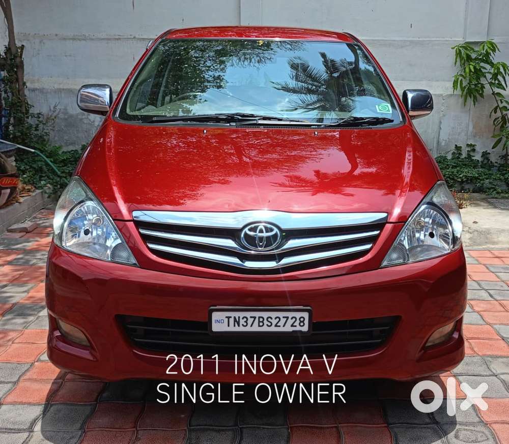 Toyota Innova 2004-2011 2.0 V, 2011, Diesel