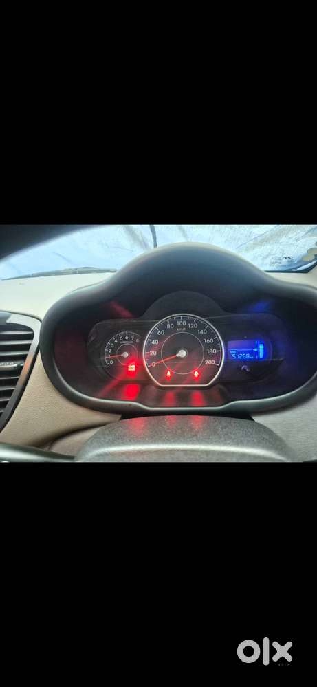 Hyundai I10 Sportz 2011 Haldwani Rto
