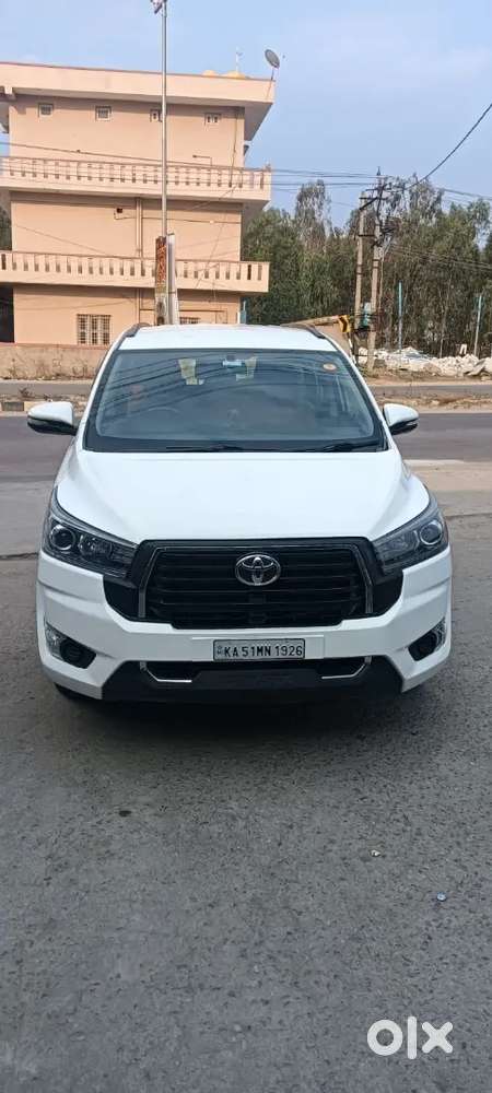 Toyota Innova Crysta 2019