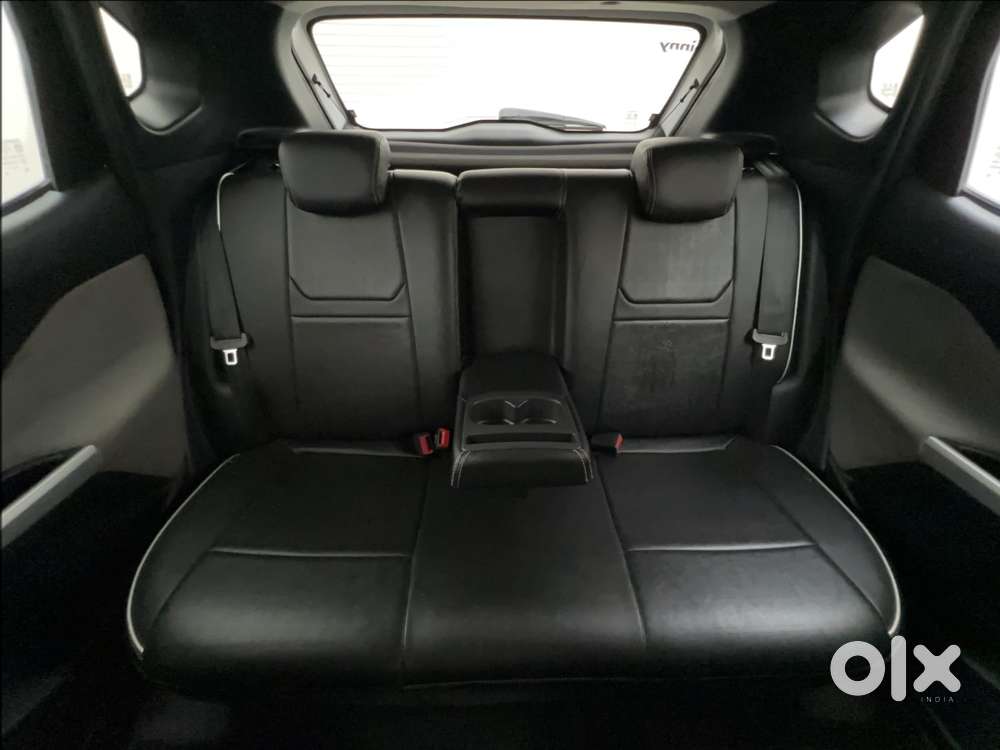 Nissan Magnite 1.0 Xv, 2022, Petrol