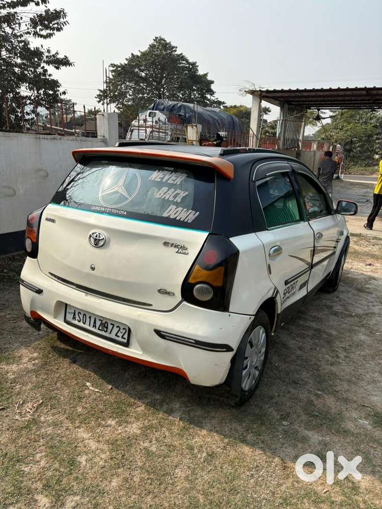 Toyota Etios Liva 2013 Diesel Well Maintained