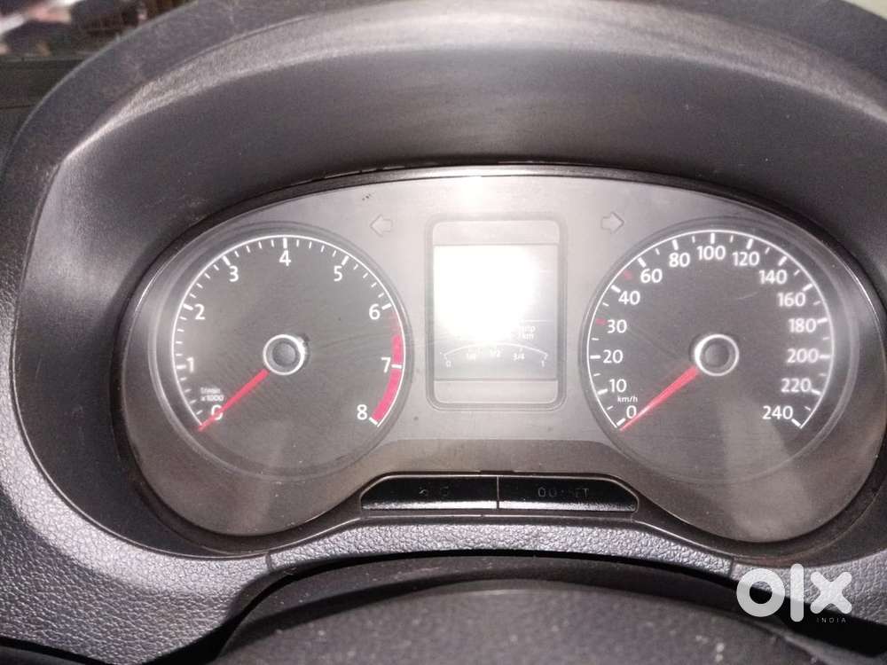 Volkswagen Polo 2016 Year