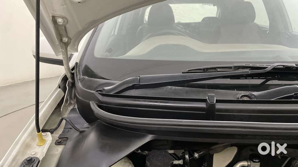 Hyundai Elite I20 1.2magna Executive At, 2018, Petrol