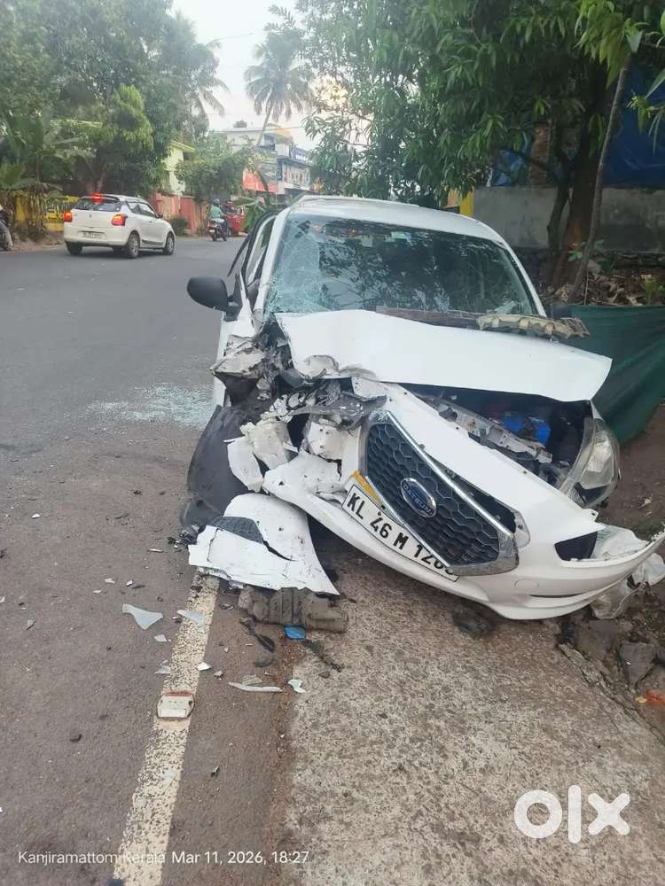 Accident Car For Sale.datsun Go Plus 7 Seater